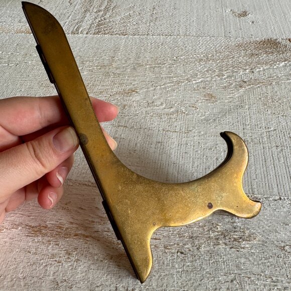 Vintage Brass Easel - Vintage Brass Decorative Stand - Picture 4 of 8